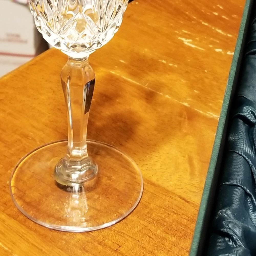 COPY - 24% Lead Cut Crystal Champagne Flutes - Picture 4 of 4